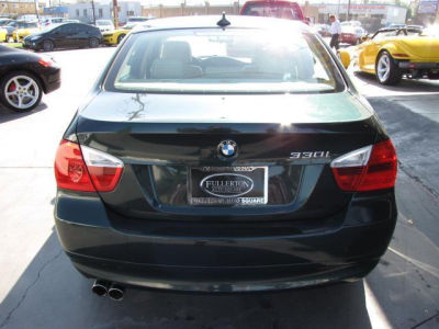 2006 BMW 330 i