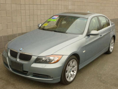 2006 BMW 330  xi