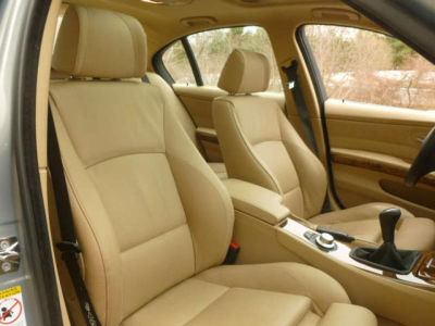 2006 BMW 330  xi