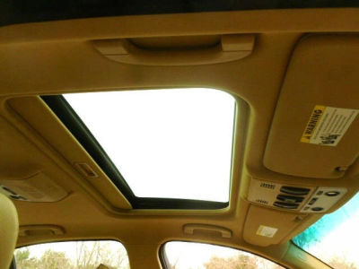 2006 BMW 330  xi