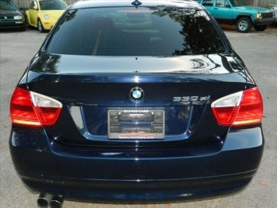 2006 BMW 330  xi