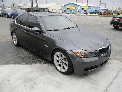 2006 BMW 330 i