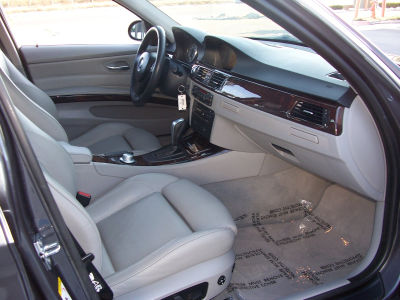 2006 BMW 330  i