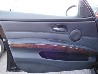 2006 BMW 330 i