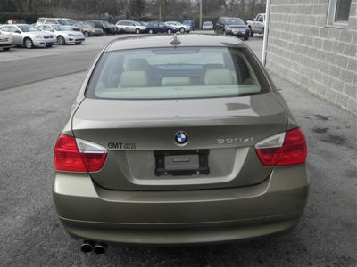 2006 BMW 330  xi
