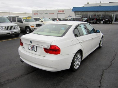 2006 BMW 330  xi