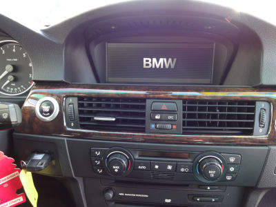 2006 BMW 330  i