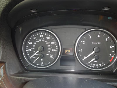 2006 BMW 330  i