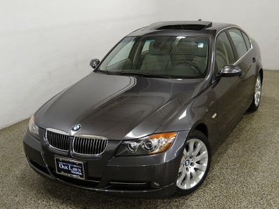 2006 BMW 330  i
