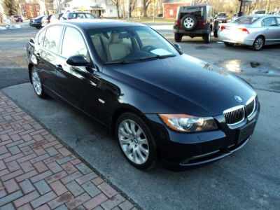 2006 BMW 330  xi