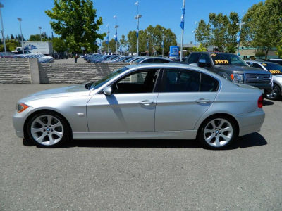 2006 BMW 330 i