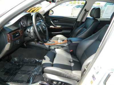 2006 BMW 330 i
