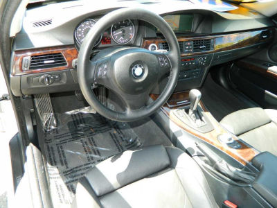 2006 BMW 330 i