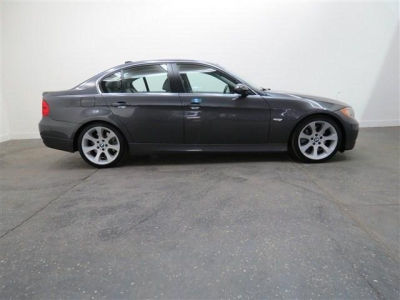 2006 BMW 330 i