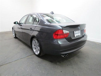 2006 BMW 330 i