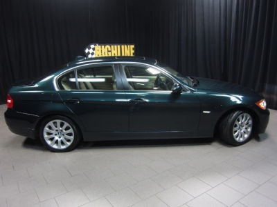2006 BMW 330  xi