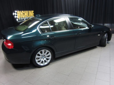 2006 BMW 330  xi