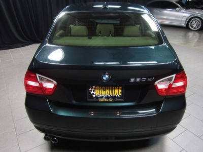 2006 BMW 330  xi