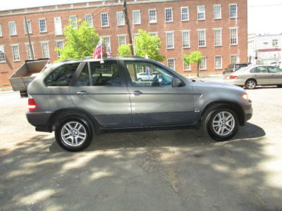 2006 BMW 330  xi