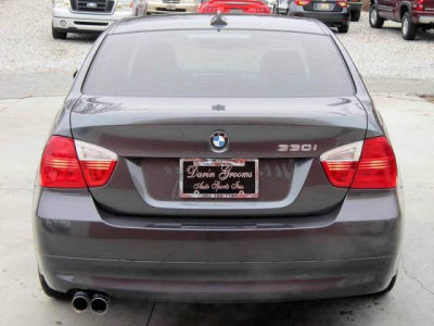 2006 BMW 330 i