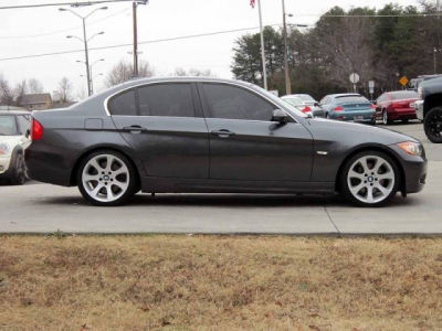 2006 BMW 330 i