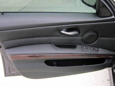 2006 BMW 330 i
