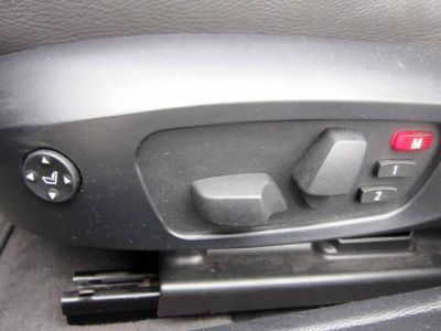 2006 BMW 330 i