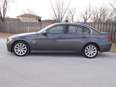 2006 BMW 330  i