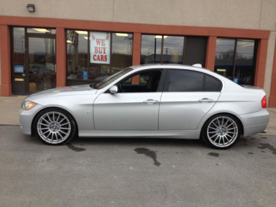 2006 BMW 330  i