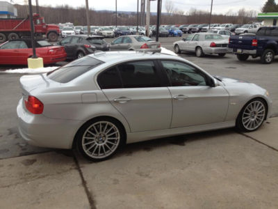 2006 BMW 330  i