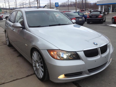 2006 BMW 330  i