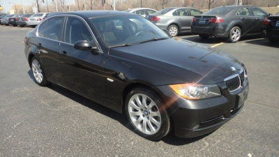 2006 BMW 330  xi