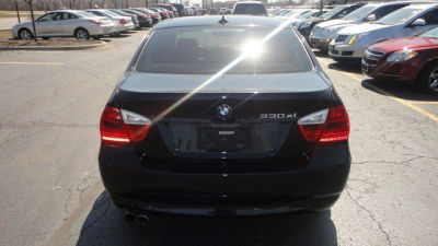 2006 BMW 330  xi