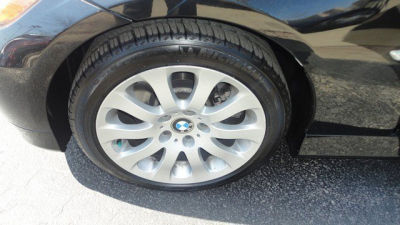 2006 BMW 330  xi