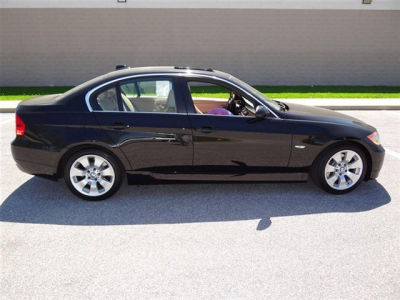 2006 BMW 330  xi
