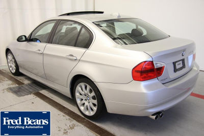2006 BMW 330  xi