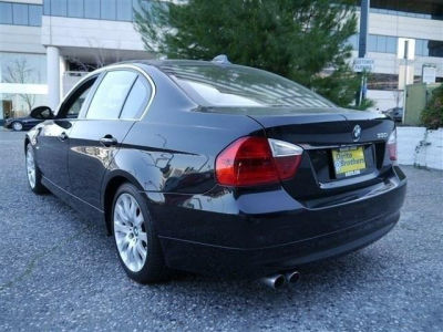 2006 BMW 330  i