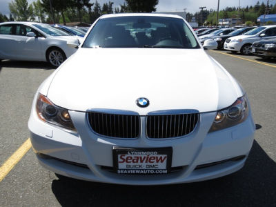 2006 BMW 330  i