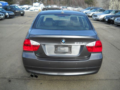 2006 BMW 330  xi