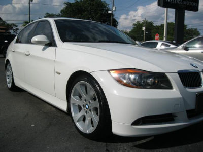 2006 BMW 330  i