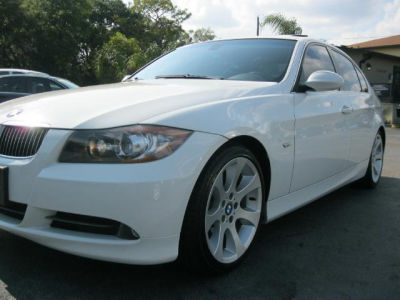 2006 BMW 330  i