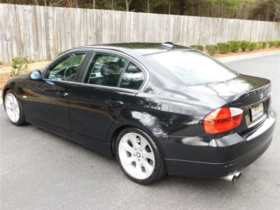 2006 BMW 330  i