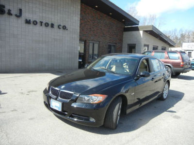 2006 BMW 330  i