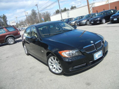 2006 BMW 330  i