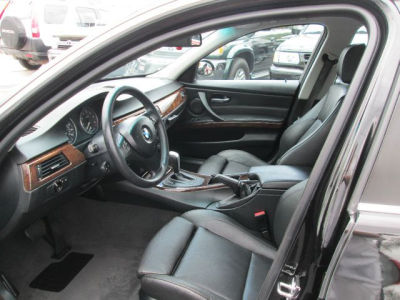2006 BMW 330 i