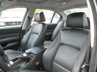2006 BMW 330 i