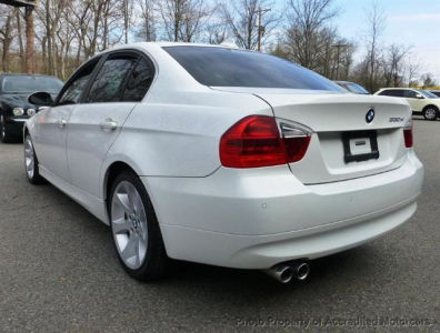 2006 BMW 330  xi