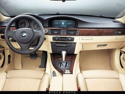 2006 BMW 330 i