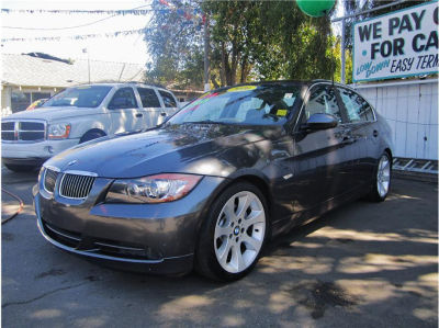 2006 BMW 330  i