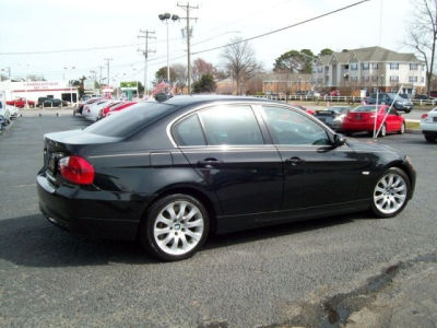 2006 BMW 330  xi